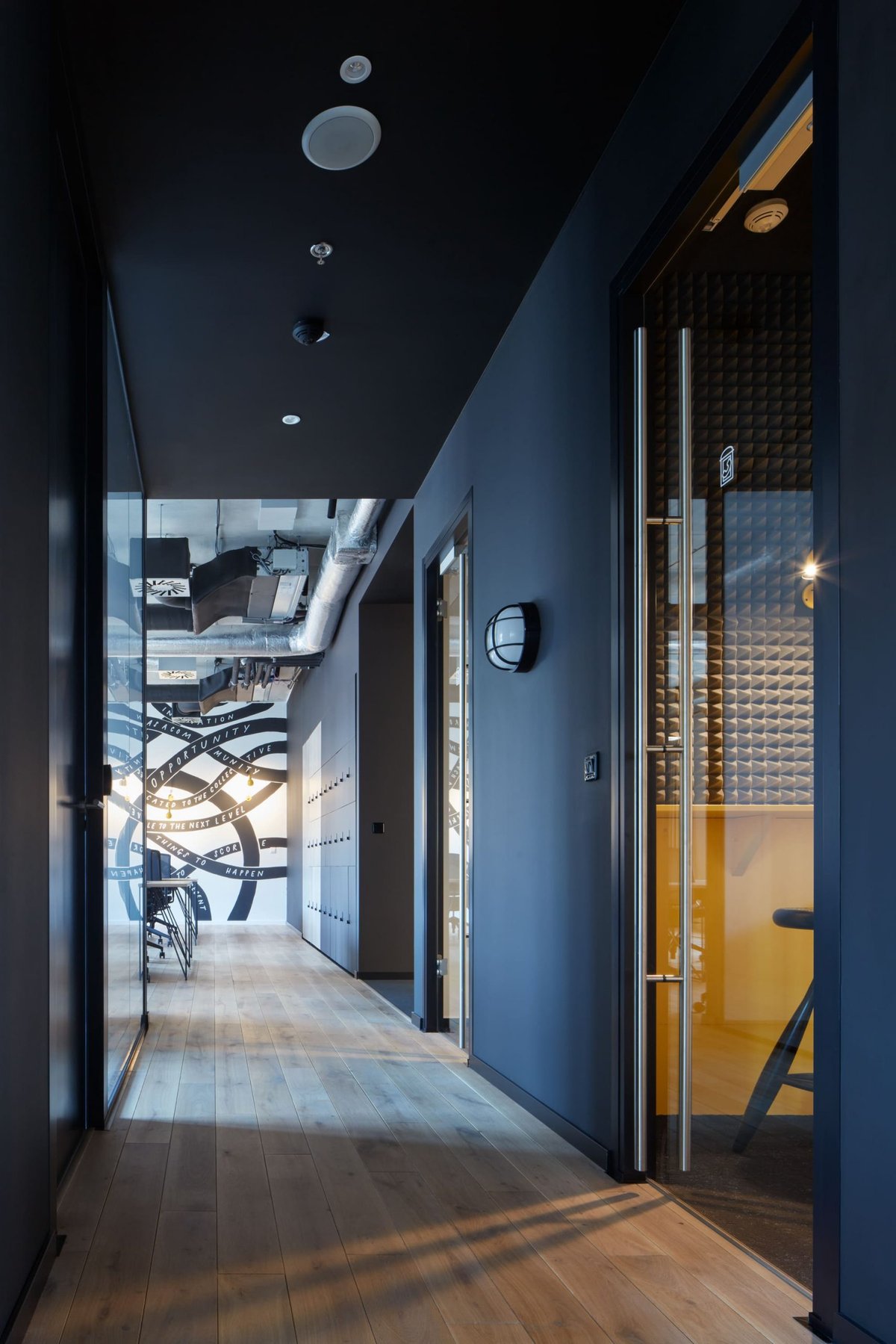 Hub Hub, realizace Lockers, pohled 4