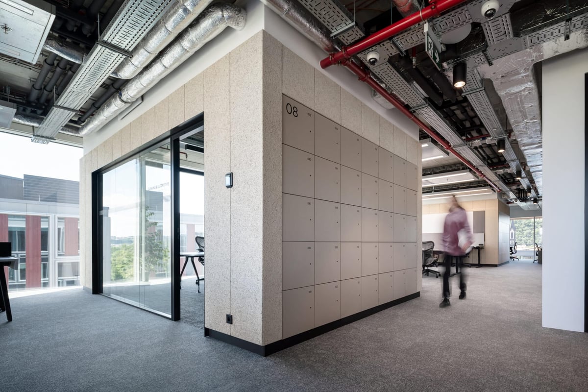 Adastra, realizace Lockers, pohled 10