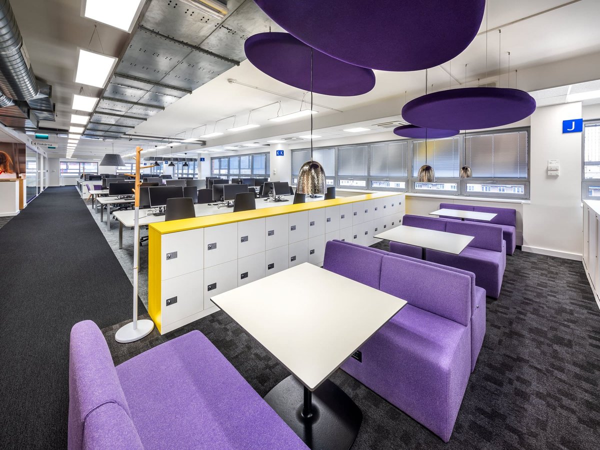 Tesco, realizace Lockers, pohled 2