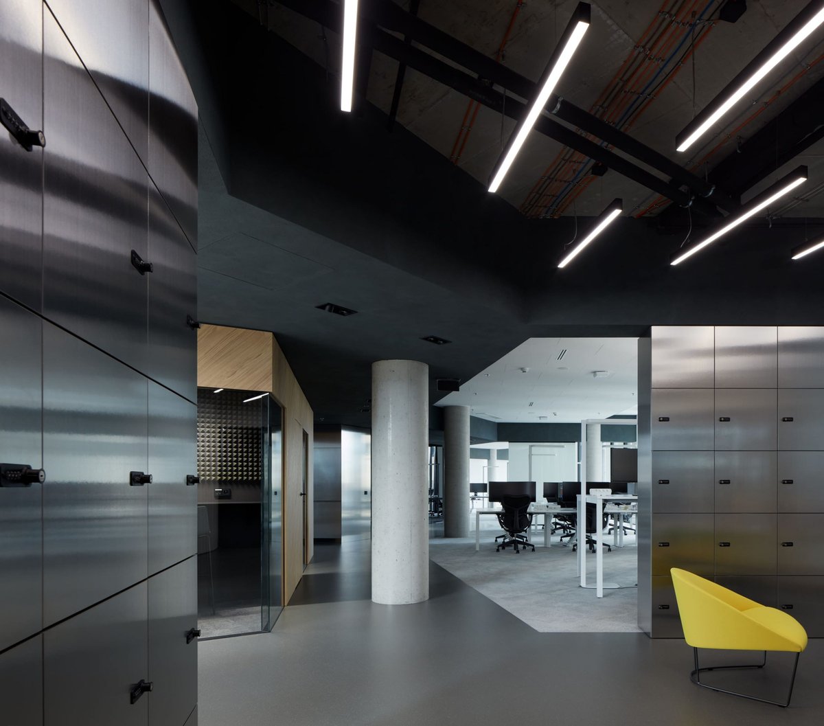 EOH IT Hub, realizace Lockers, pohled 9