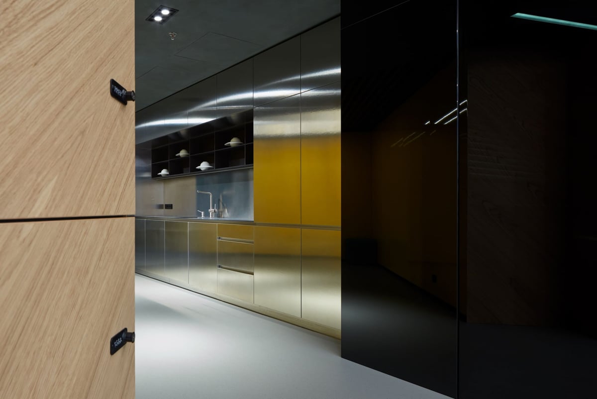 EOH IT Hub, realizace Lockers, pohled 4