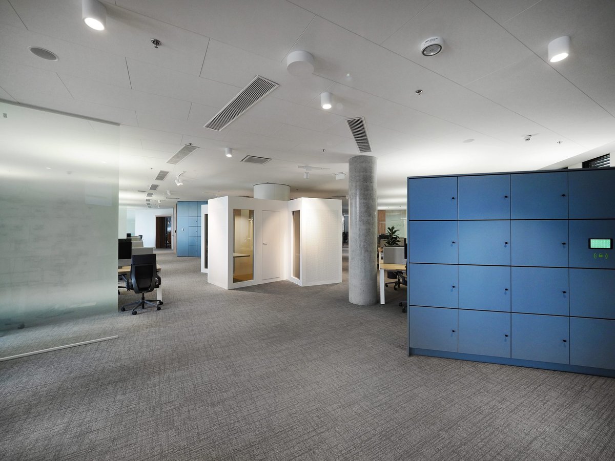 NTT, realizace Lockers, pohled 6