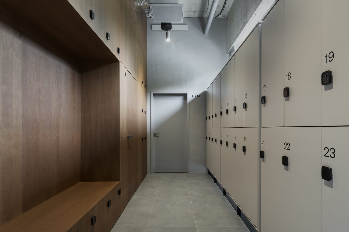 Fitness, realizace Lockers, pohled 2